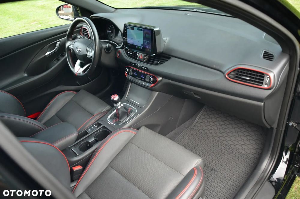 Hyundai i30 N 2.0 T-GDI - 24