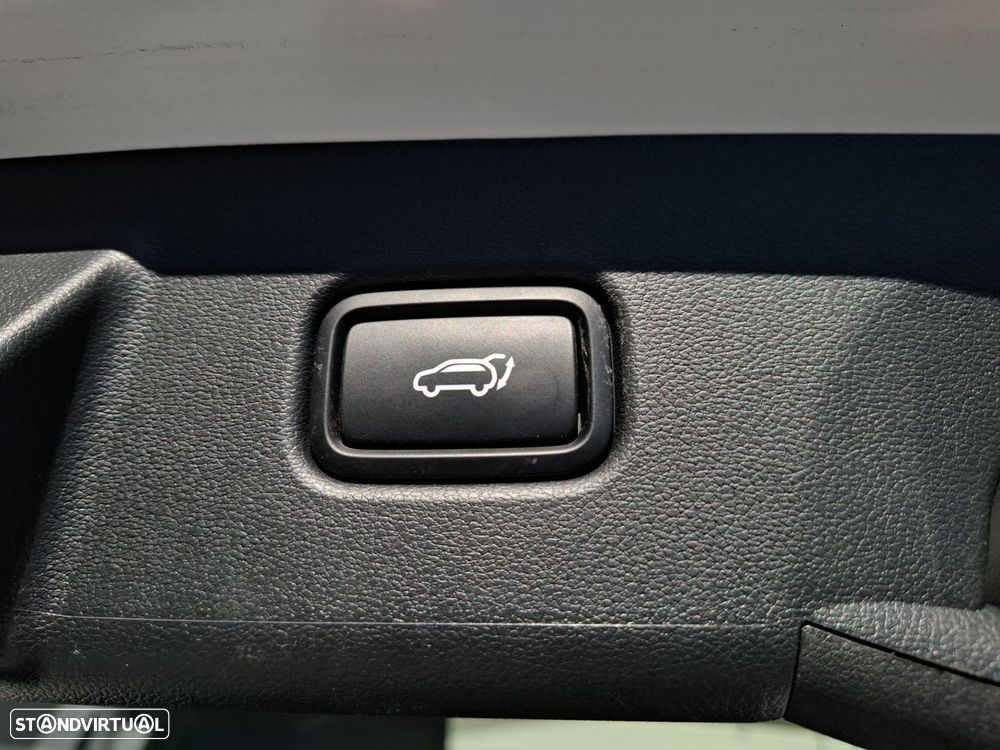 Hyundai Tucson 1.6 T-GDI HEV Vanguard - 23
