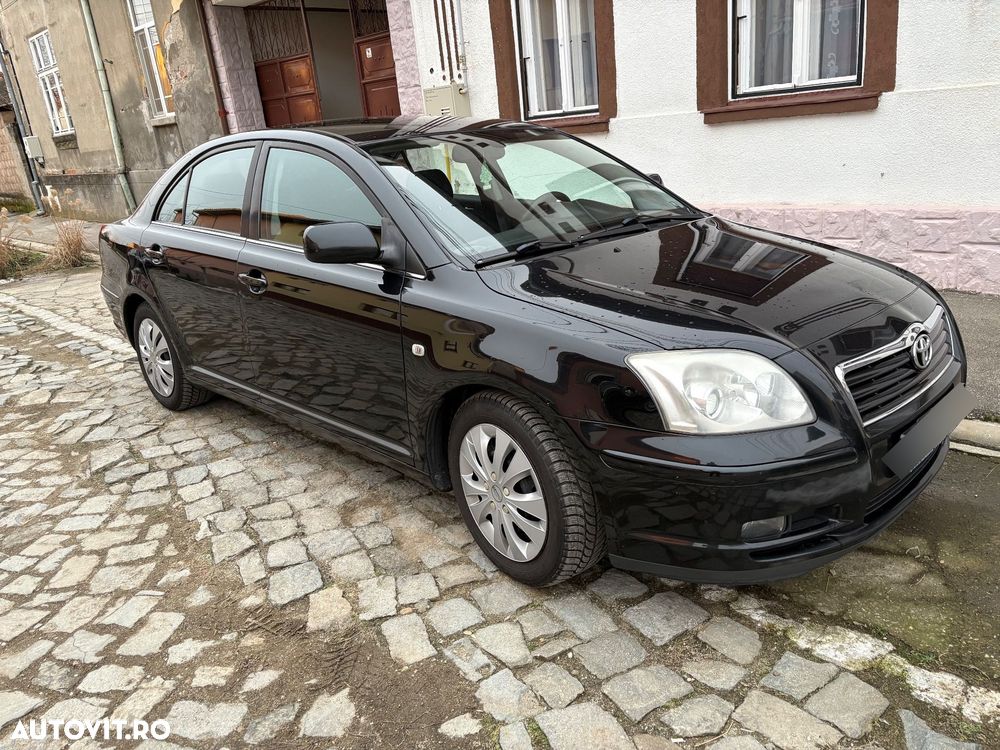 Toyota Avensis 2.0 D4D Sdn. Sol - 1