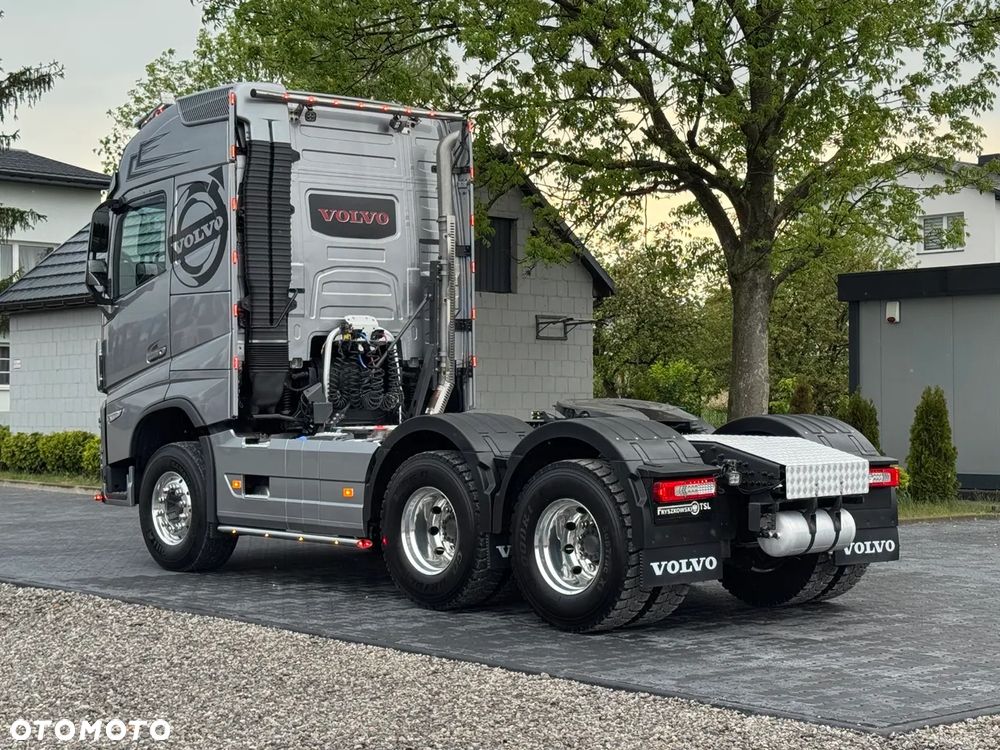 Volvo FH 500 /6X4 /BEZ I-SAVE/PODNOSZONA OŚ/REGULOWANE SIODŁO/CAŁE NA PODUCHACH/ RETARDER / Z NIEMIEC - 19