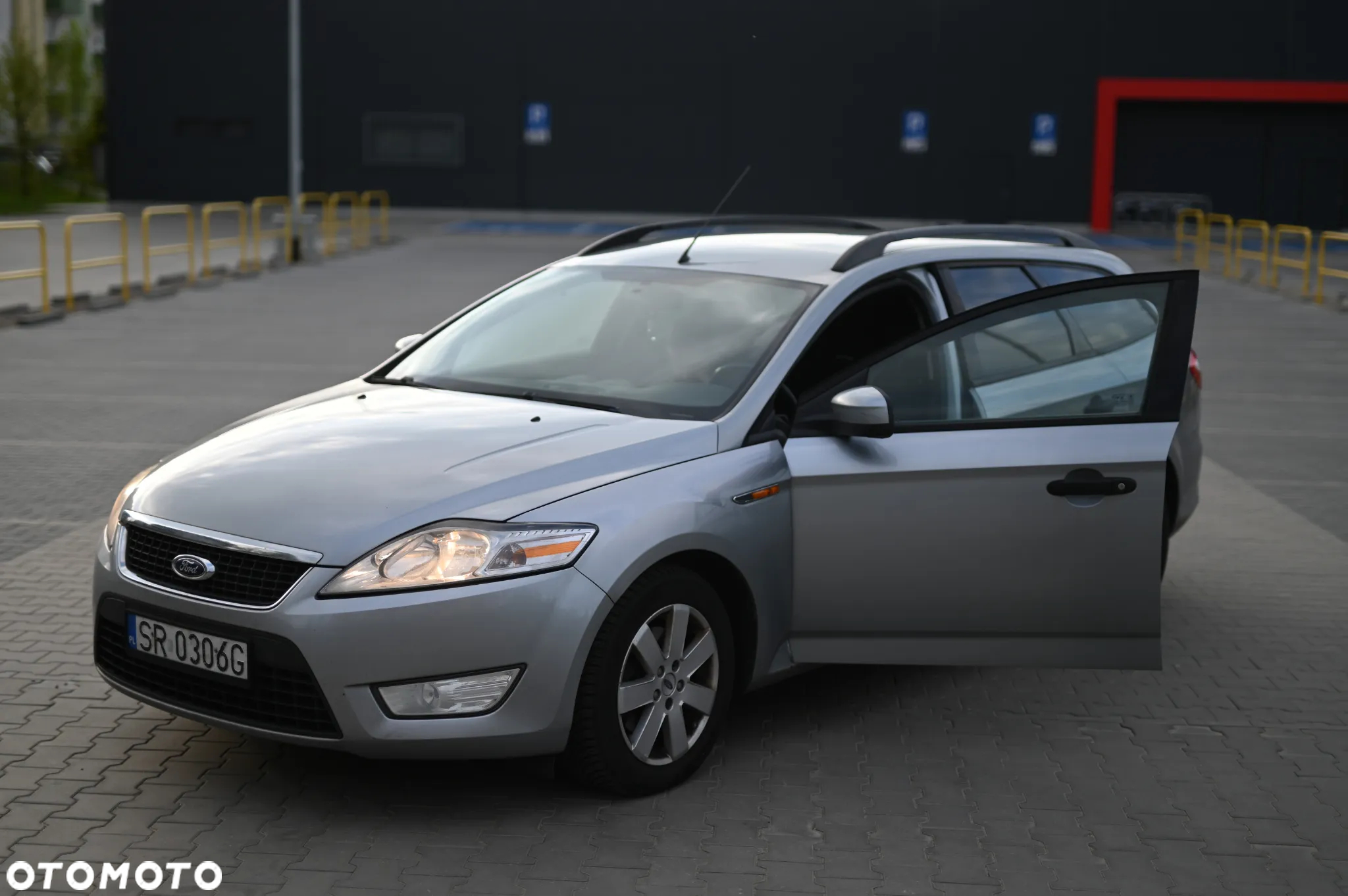 Ford Mondeo 1.8 TDCi Silver X - 3