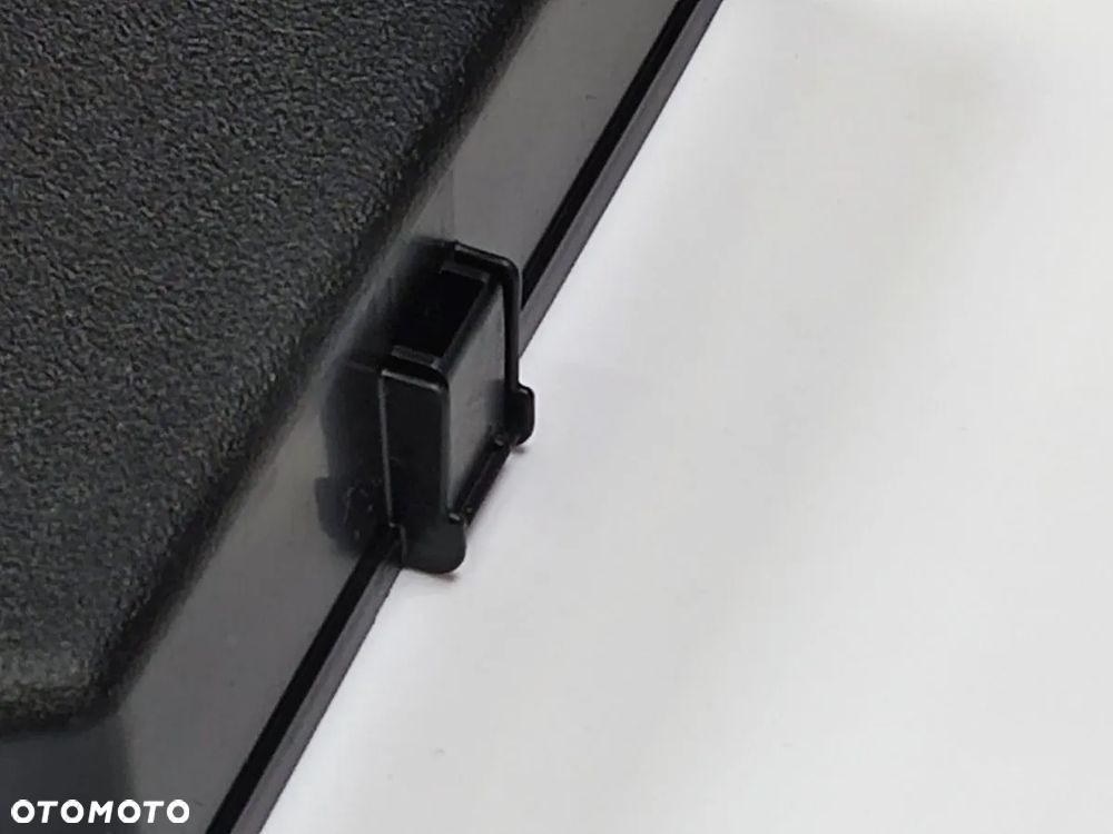 MITSUBISHI OUTLANDER PHEV 20-22r Pokrywa Skrzynki Bezpieczników - 3