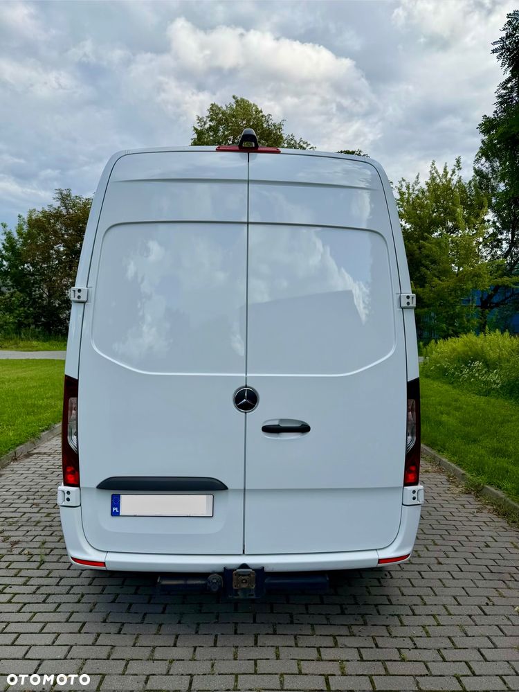 Mercedes-Benz Sprinter L2H2 - 8