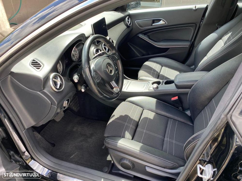Mercedes-Benz CLA 180 (CDI) d 7G-DCT Urban - 11