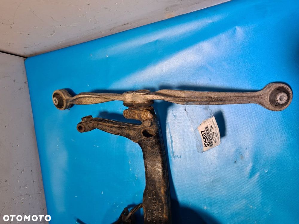 ZWROTNICA PRAWA AUDI A4 B5 8D0407258 ADR - 4