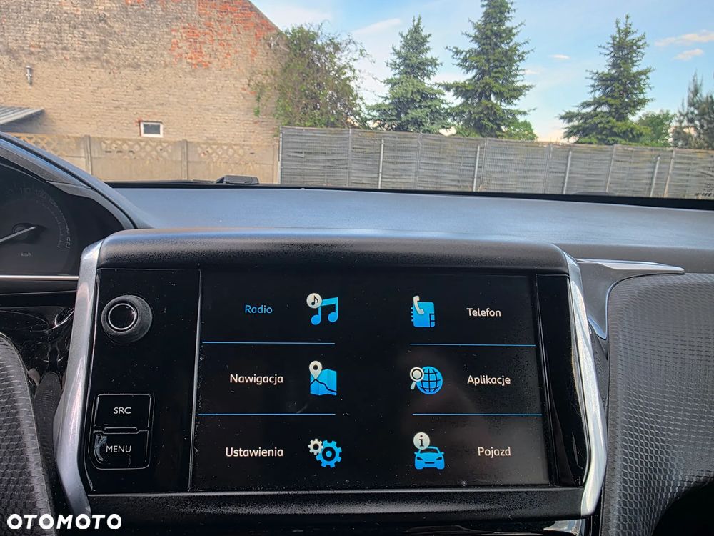 Peugeot 2008 PureTech 130 Allure - 16