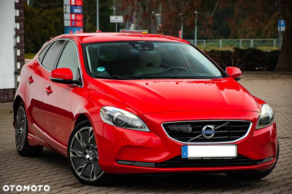 Volvo V40 D4 Drive-E Summum - 1