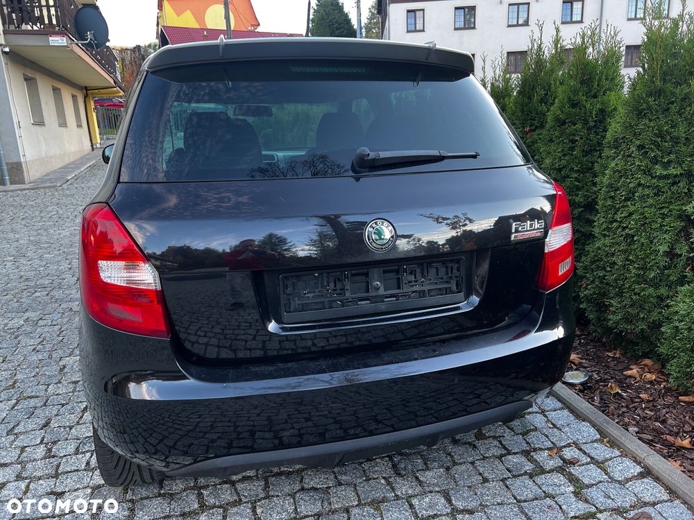 Skoda Fabia - 10