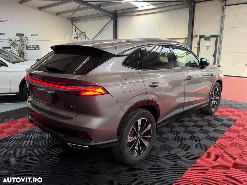 MG HS 1.5 T-GDi 7DCT Exclusive - 4