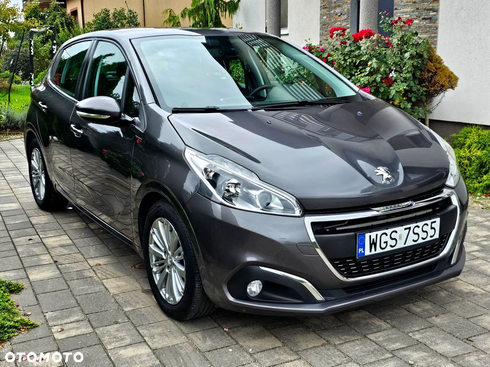 Peugeot 208 1.2 VTi Style - 3