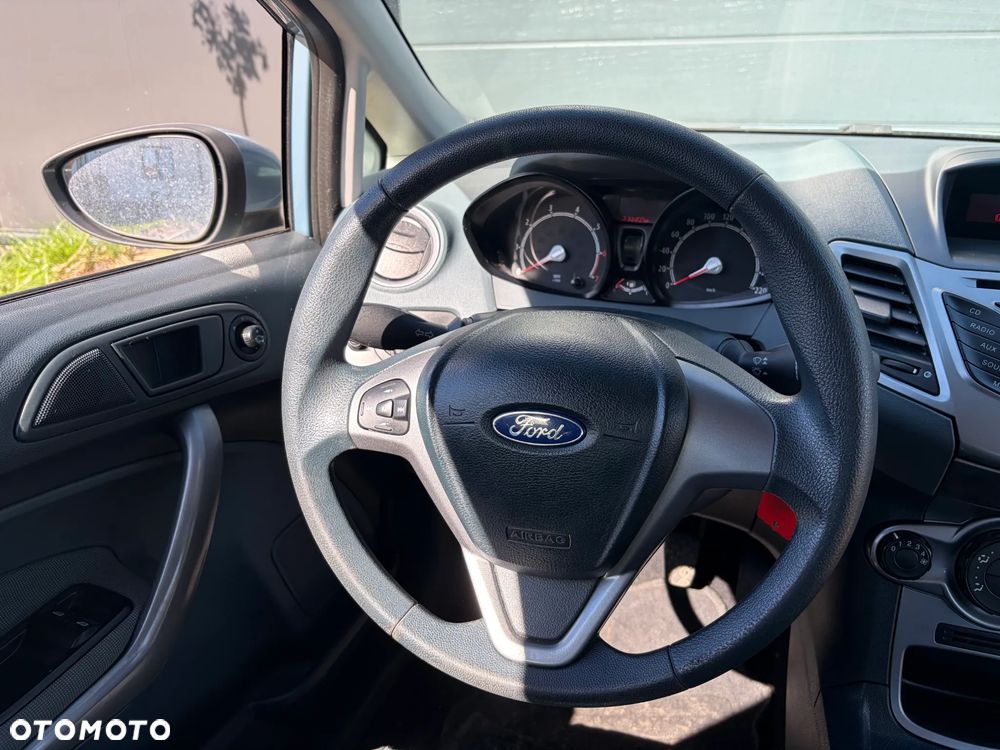 Ford Fiesta 1.25 Trend EU5 - 10