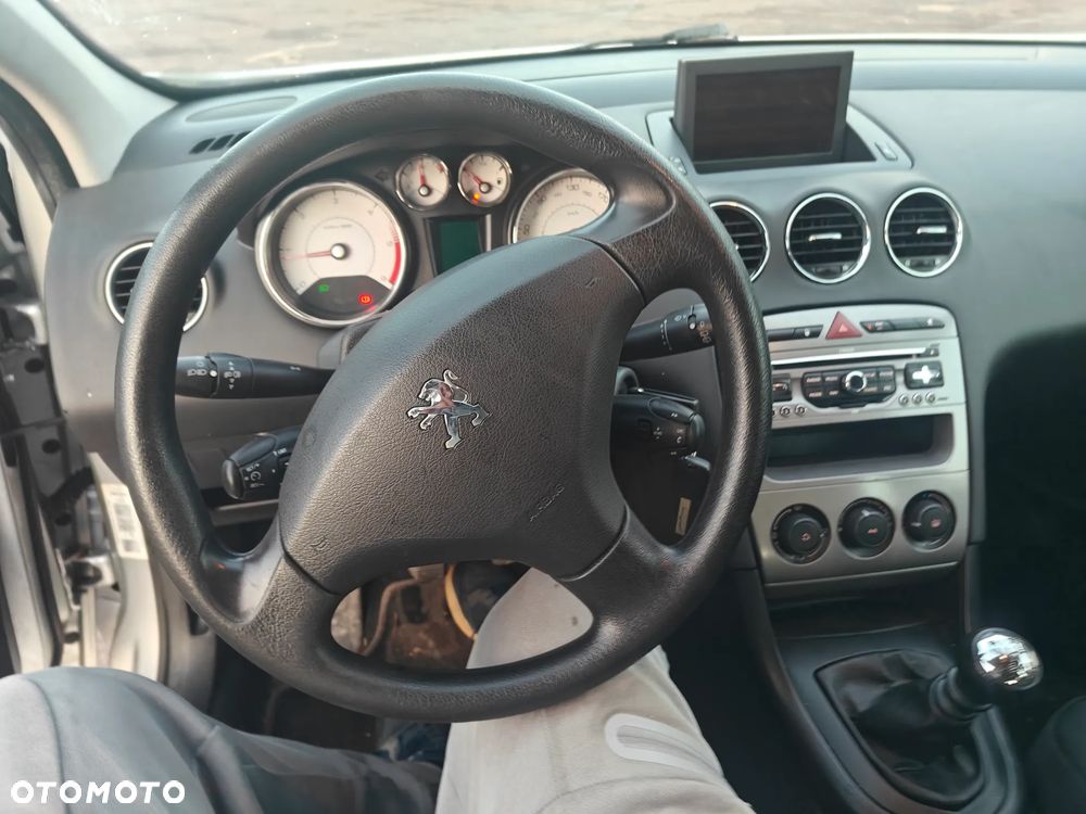 Peugeot 308 HDi FAP 110 Platinum - 12