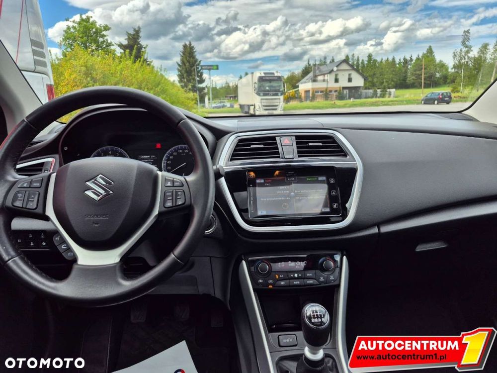 Suzuki SX4 S-Cross - 17