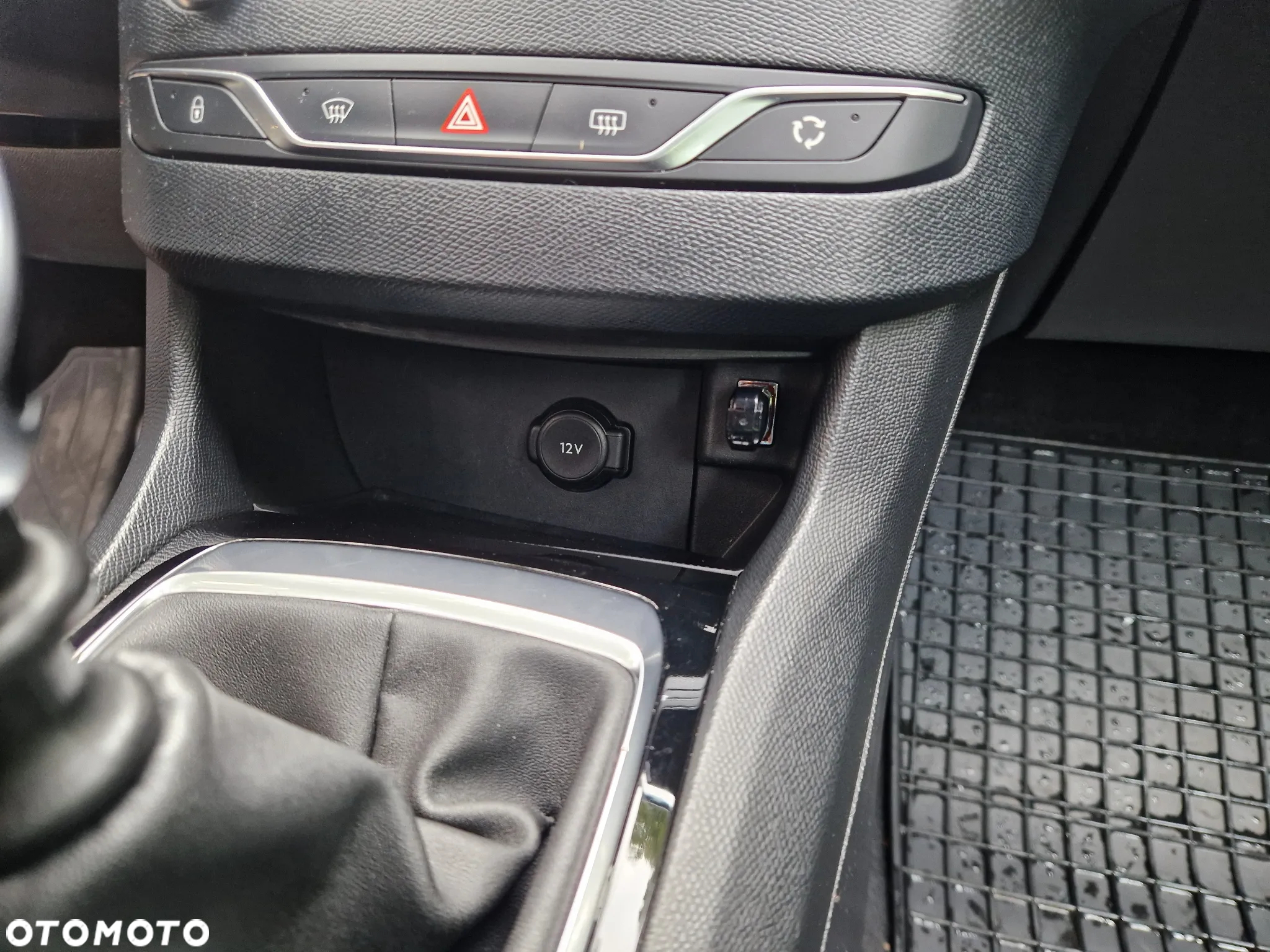 Peugeot 308 1.5 BlueHDi Active S&S - 33