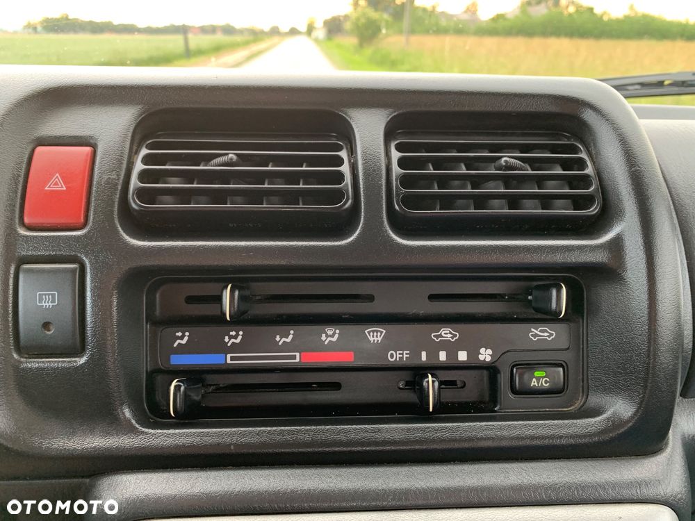Suzuki Jimny - 15