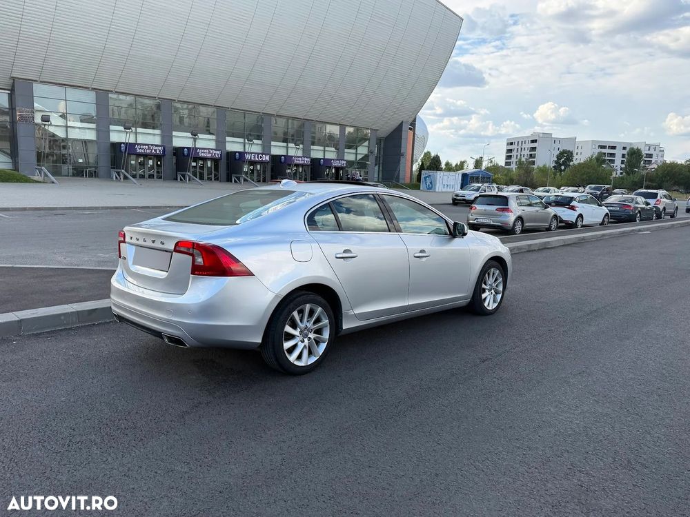 Volvo S60 D4 Geartronic - 6