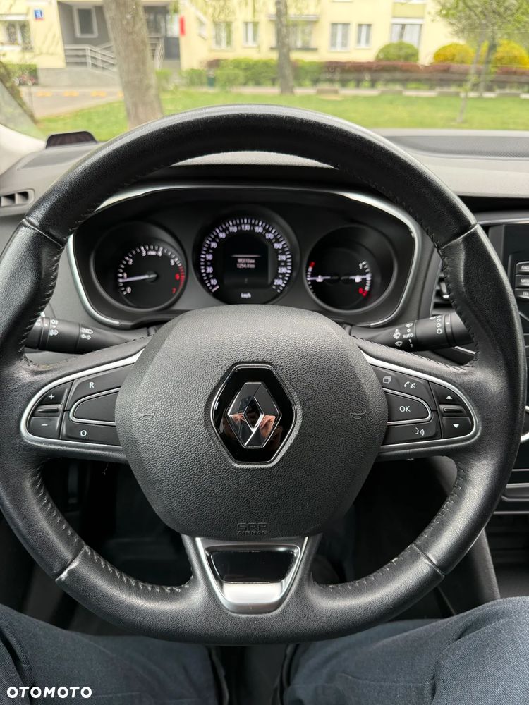 Renault Megane 1.6 SCe Zen - 12