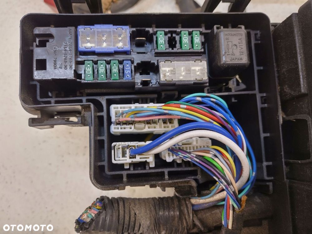 nissan qashqai 2 ii j11 1.6 dci skrzynka bezpieczników moduł 284b74ba0a - 5