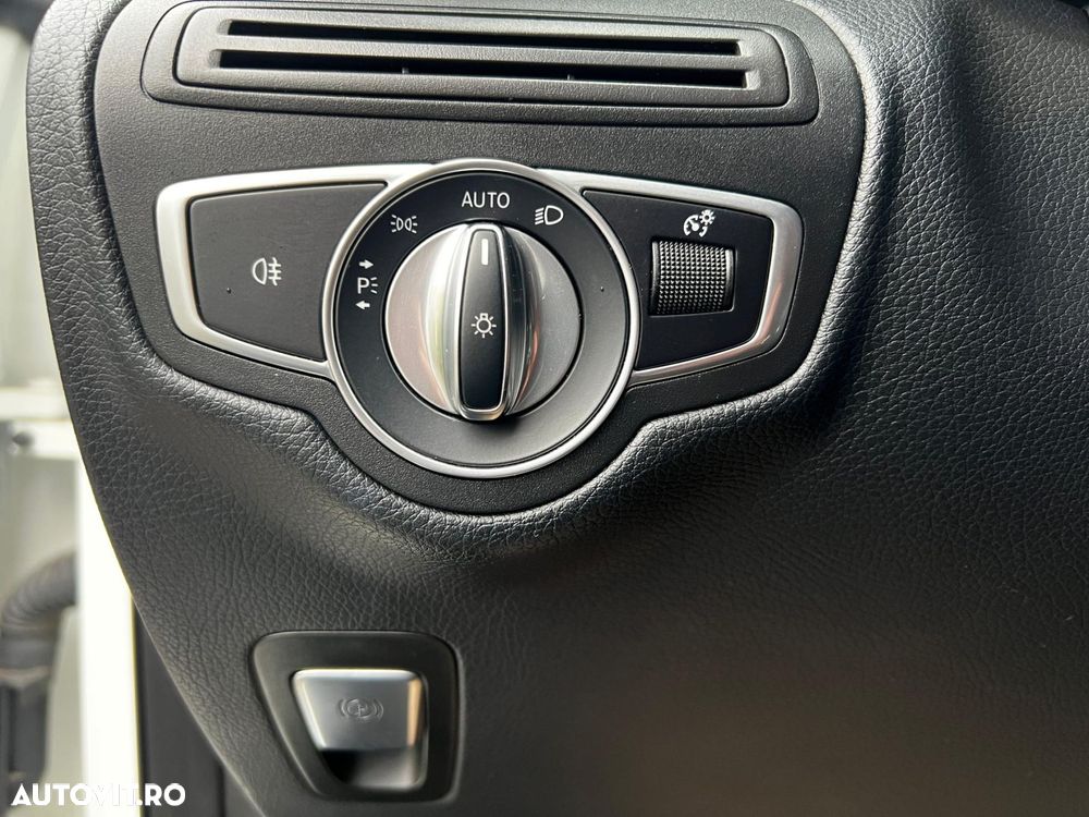 Mercedes-Benz GLC 250 4MATIC - 22
