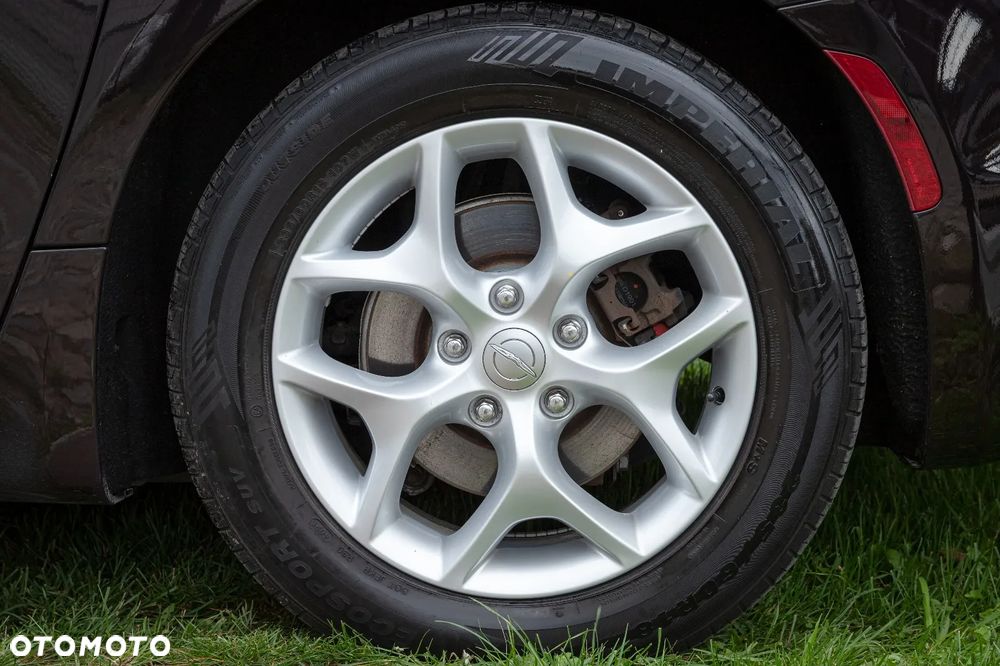 Chrysler Pacifica - 7
