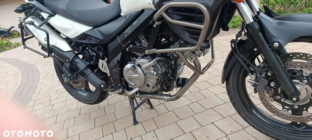 Suzuki V-STROM - 31