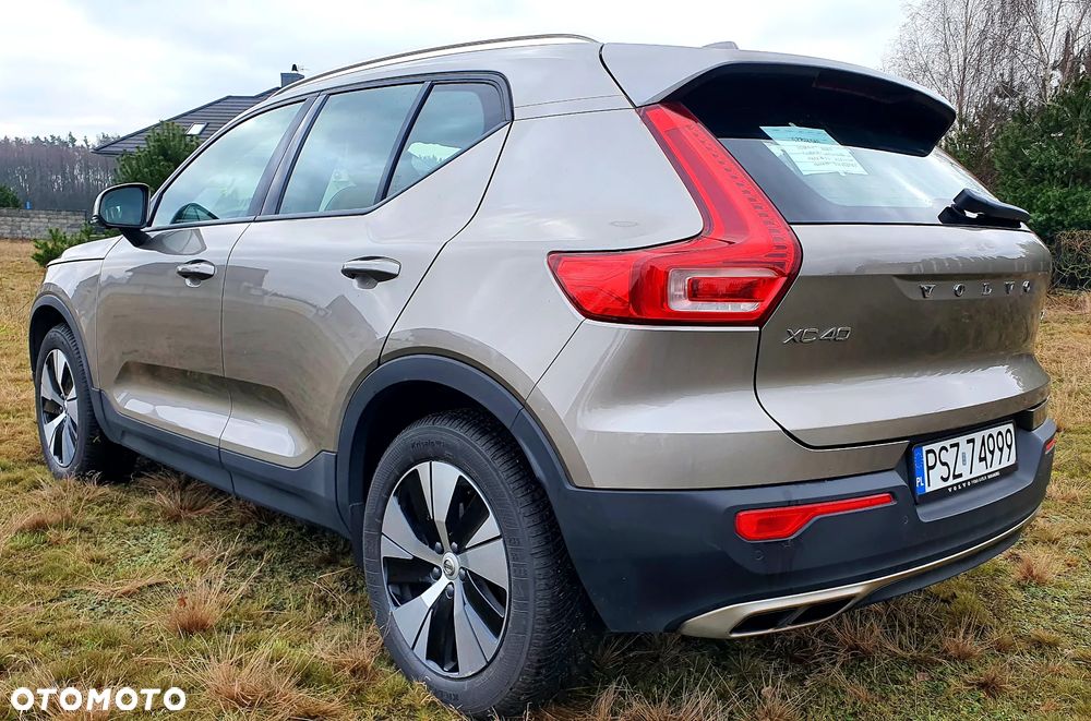 Volvo XC 40 T3 Momentum Pro - 5