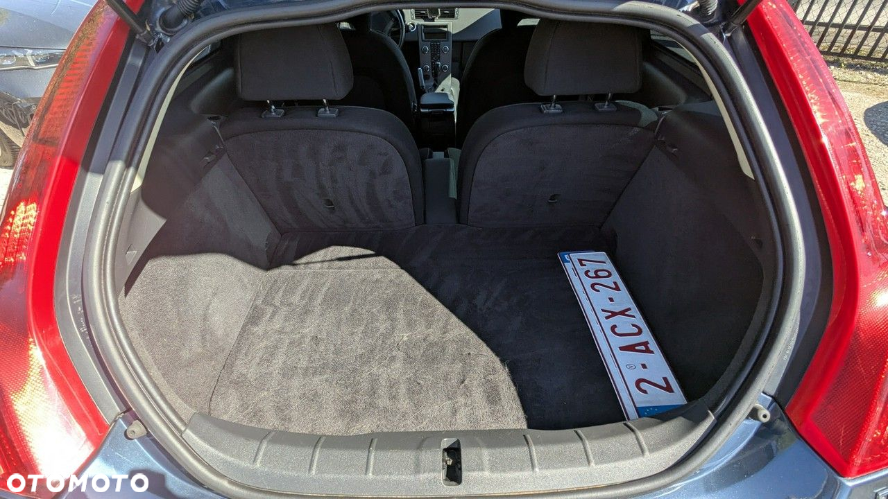 Volvo C30 - 33