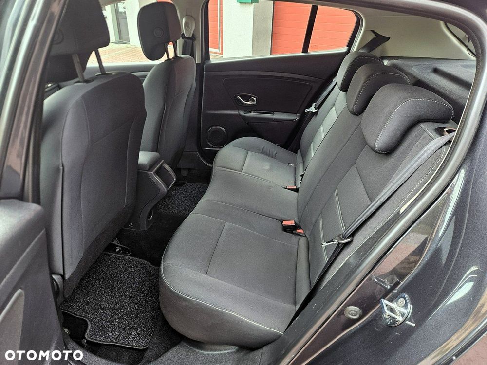 Renault Megane 1.6 16V 110 LIMITED - 23