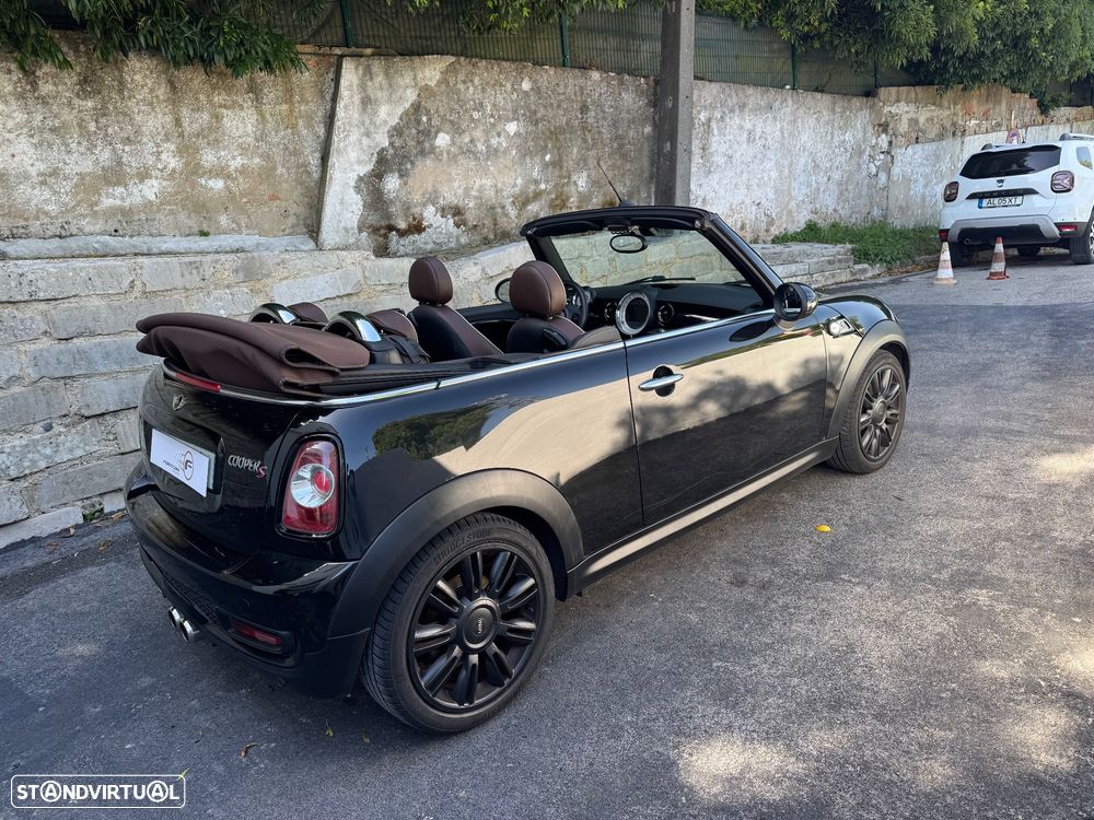MINI Cabrio Cooper S - 8
