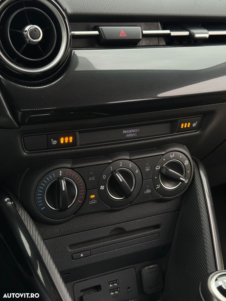 Mazda 2 - 35