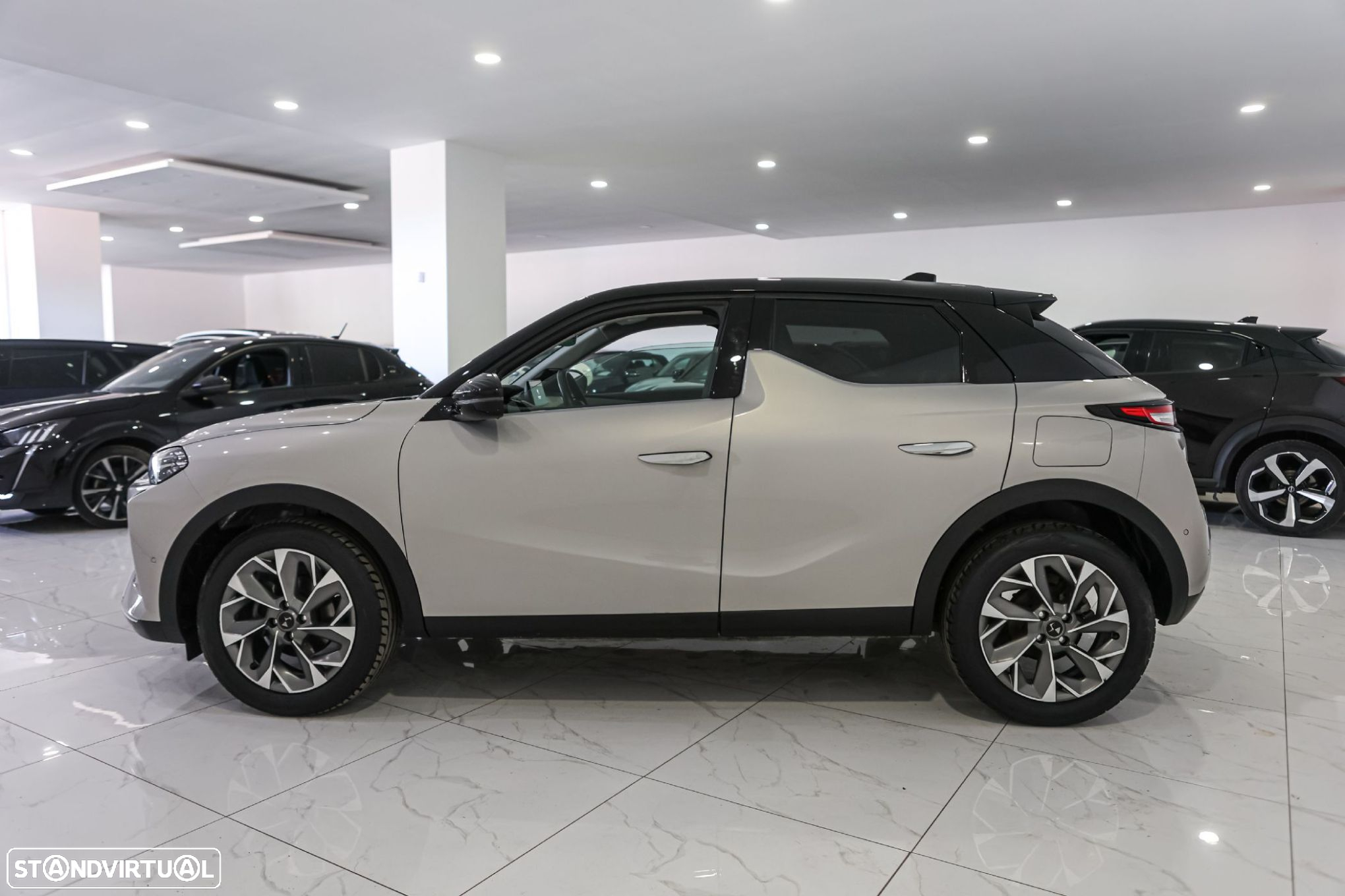 DS DS3 1.2 PureTech Esprit de Voyage EAT8 - 6