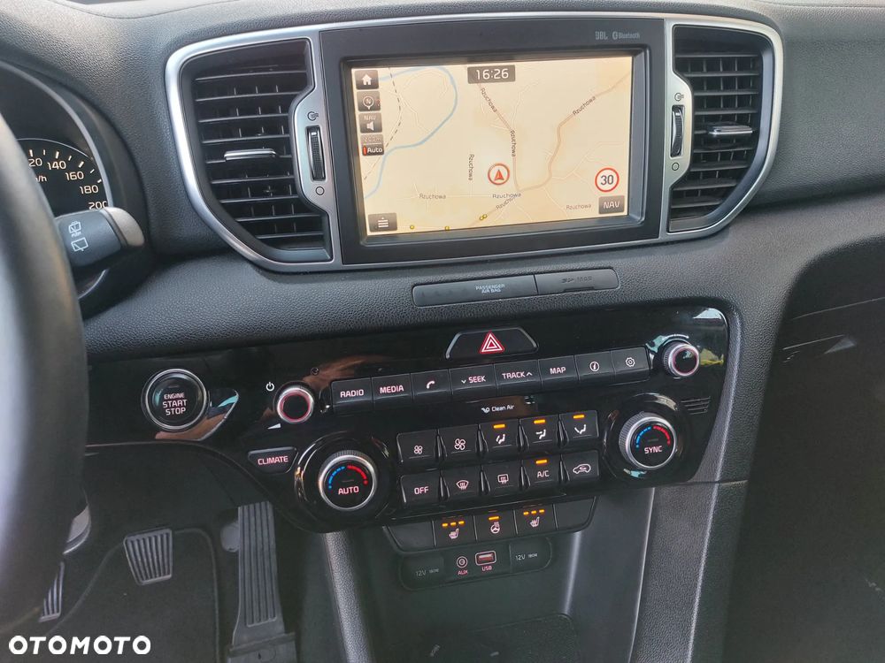 Kia Sportage 1.6 GDI 2WD DREAM-TEAM EDITION - 12