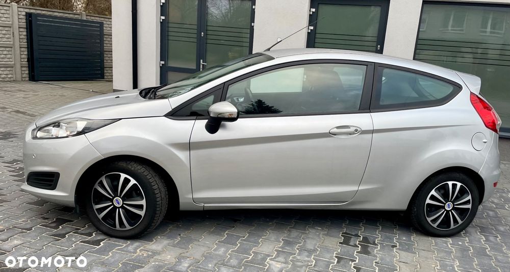 Ford Fiesta - 15