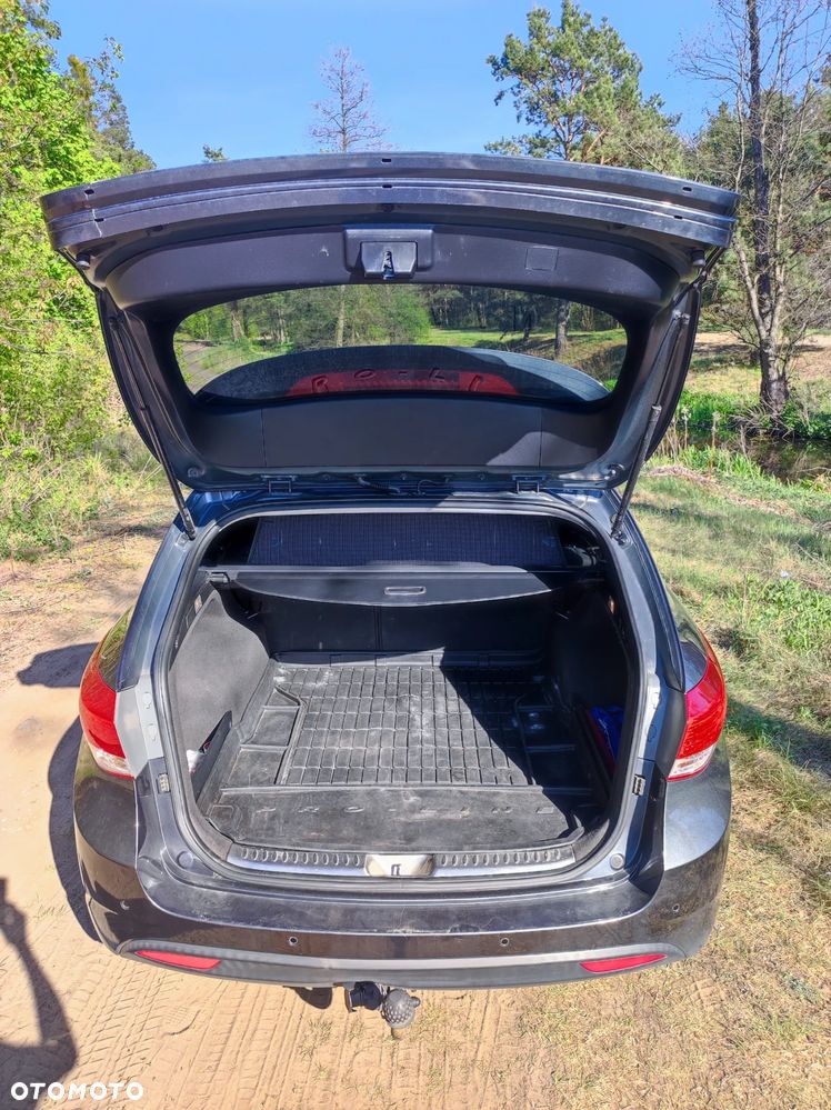 Hyundai i40 1.6 GDI Comfort + - 7