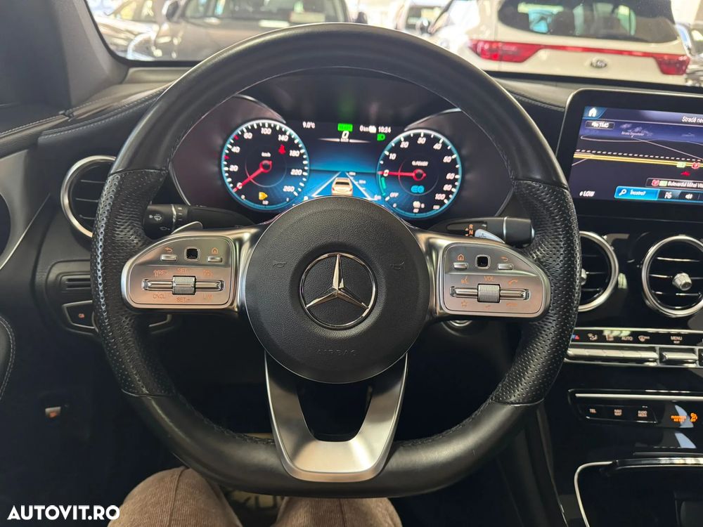 Mercedes-Benz GLC Coupe 300 de 4Matic 9G-TRONIC AMG Line - 15