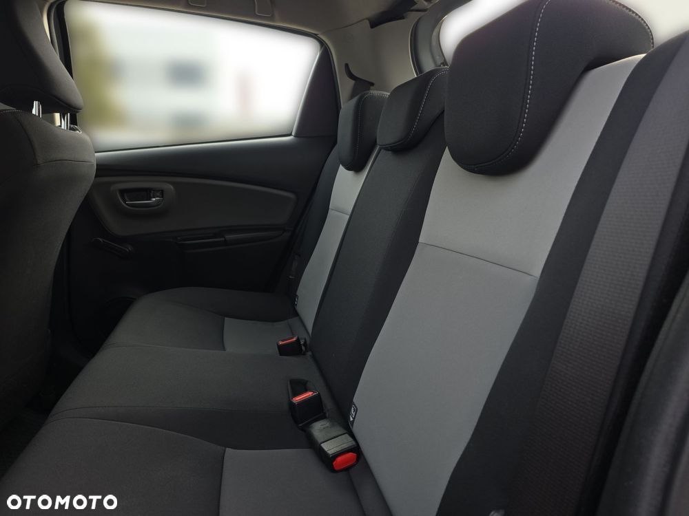 Toyota Yaris - 14
