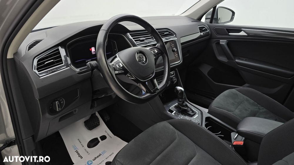 Volkswagen Tiguan - 13