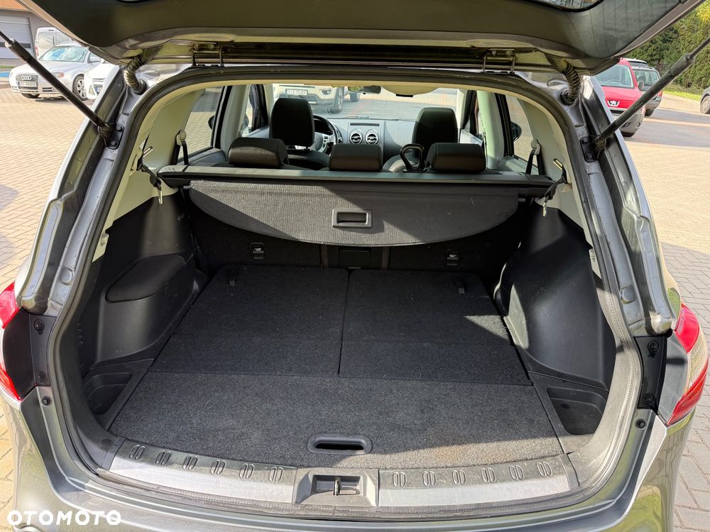 Nissan Qashqai+2 2.0 Acenta - 15