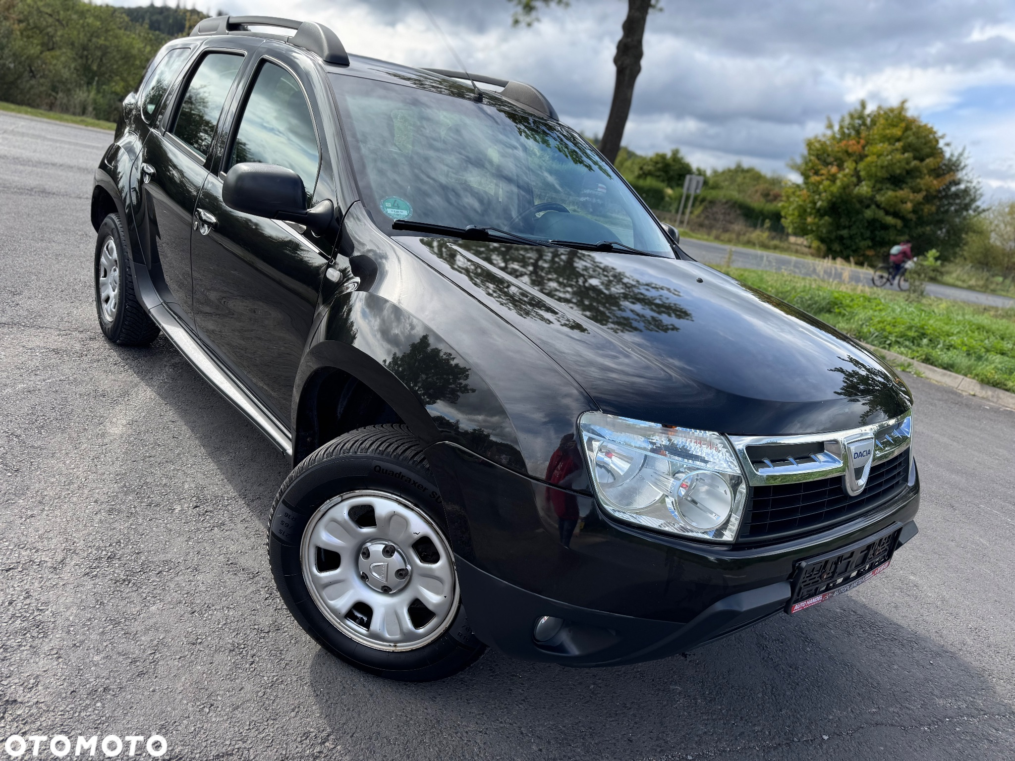 Dacia Duster 1.6 16V 4x2 Laureate - 4