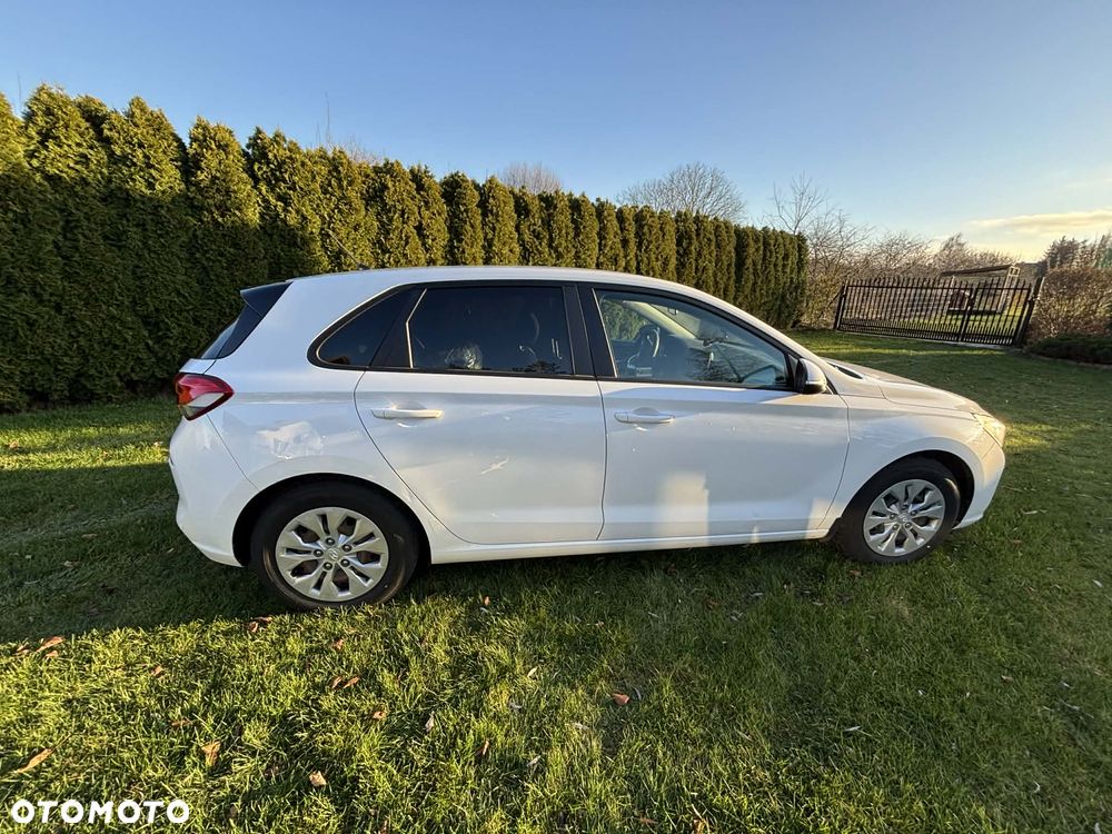 Hyundai i30 1.4 Classic - 6