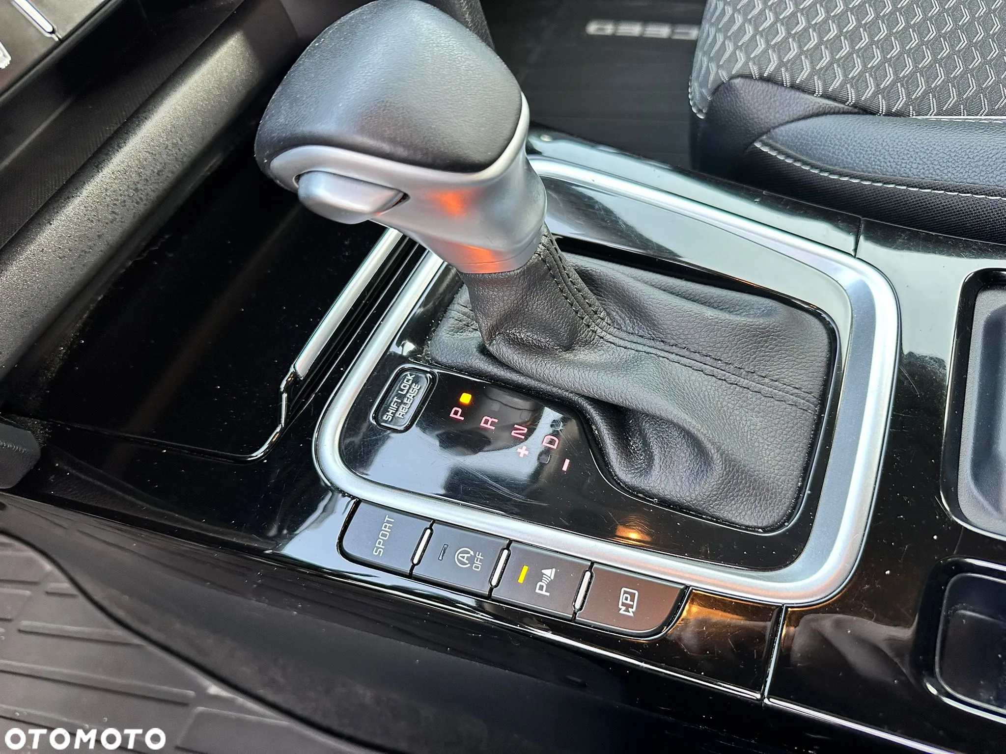 Kia XCeed 1.5 T-GDI L DCT - 27