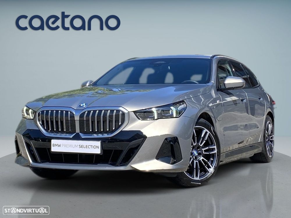BMW 530 e Pack Desportivo M - 1