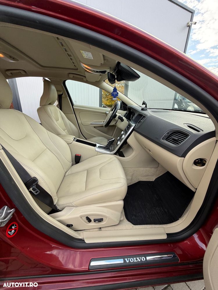 Volvo S60 - 3