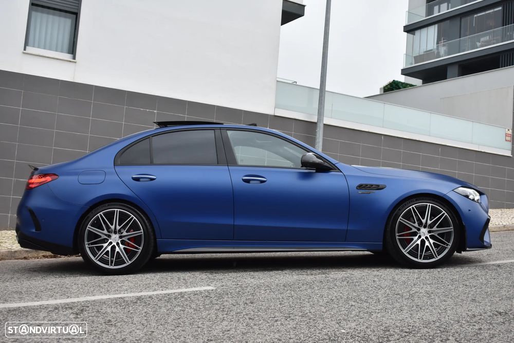 Mercedes-Benz C 63 AMG S E Performance Speedshift MCT9G Série Especial - 12