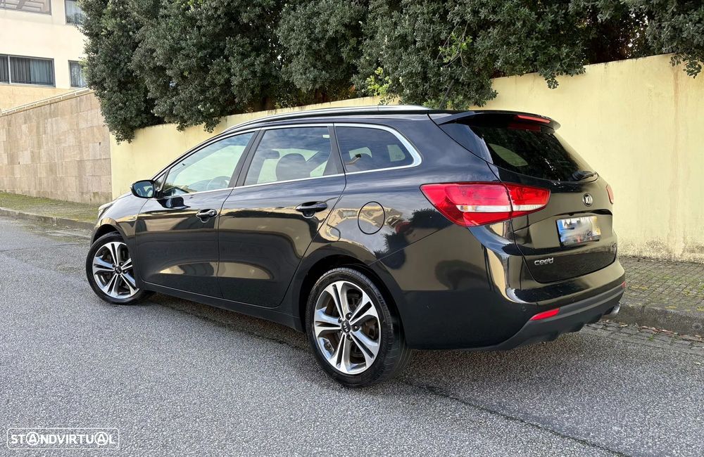 Kia Ceed SW 1.6 CRDi GT Line - 2