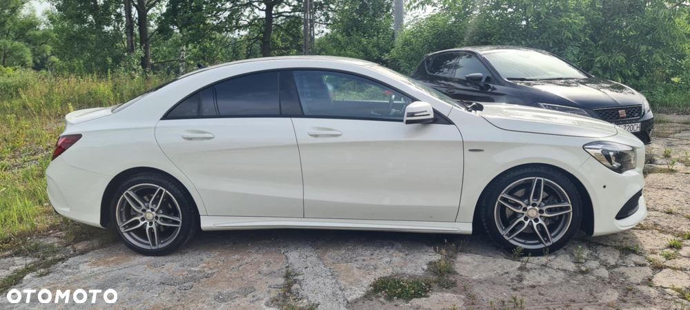 Mercedes-Benz CLA 250 7G-DCT Peak Edition - 7