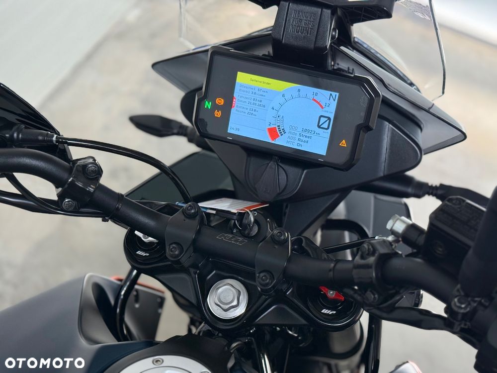 KTM Adventure 390 - 21