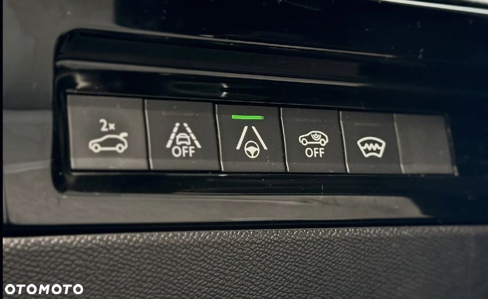 Peugeot 508 1.6 PureTech Allure S&S EAT8 - 17