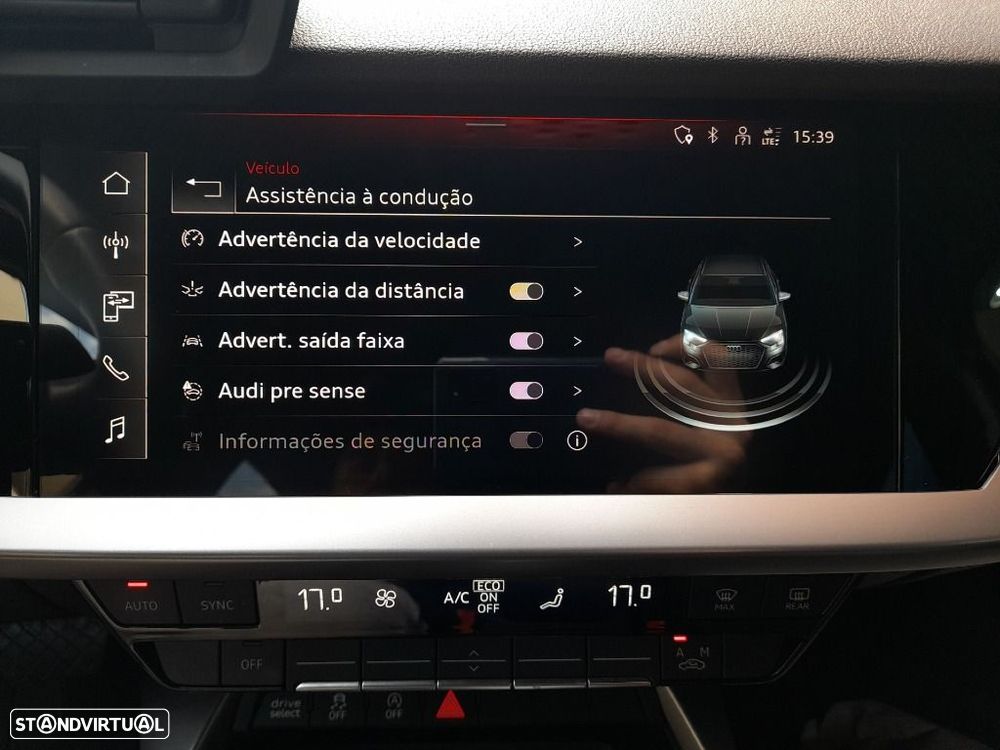 Audi A3 Limousine 30 TDI S line S tronic - 29