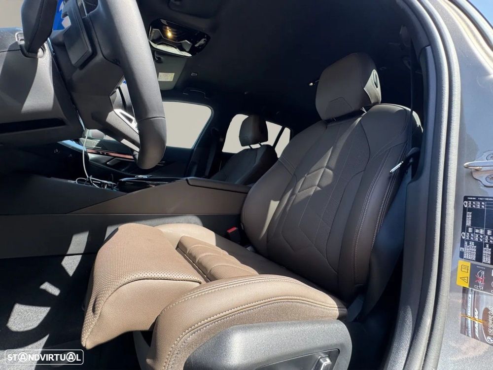 BMW 530 e Pack Desportivo M Pro - 17